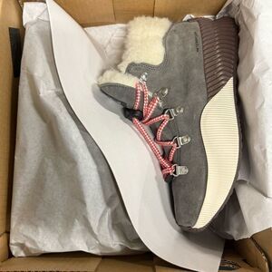 New Sorel Youth Out N About Conquest Waterproof Boots 5 Quarry Gum 15